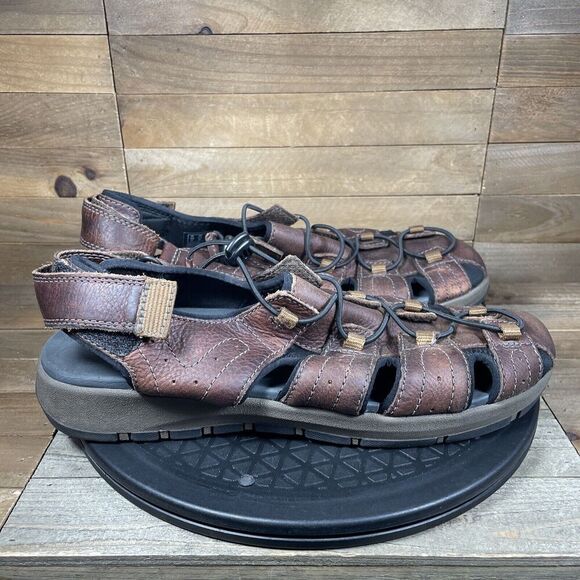 Clarks Men’s Size 11 M Brown Adjustable Fit Slip On Outdoor Sandals Shoes - Picture 1 of 10